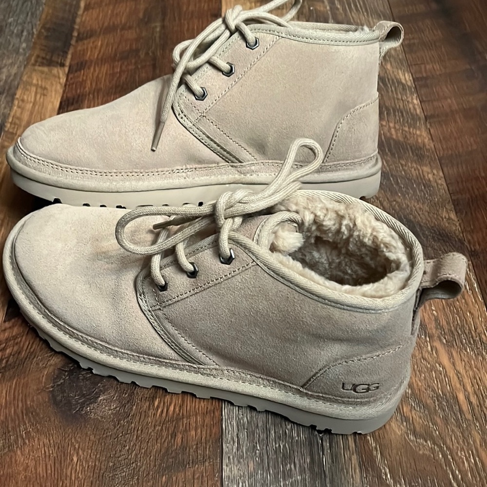 Neumel Uggs